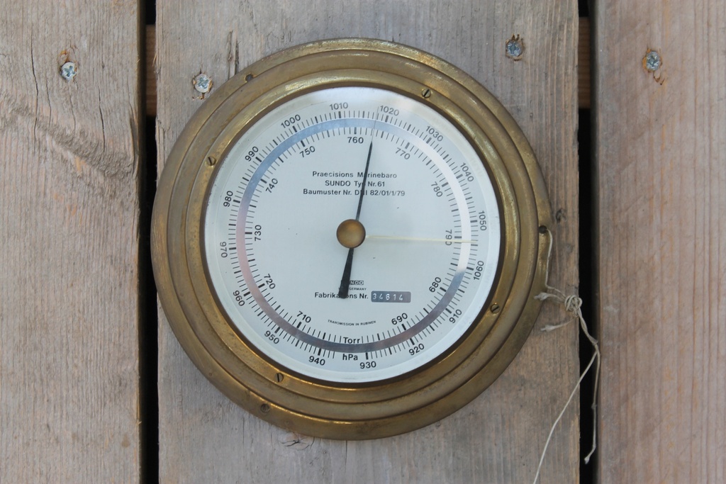 Ship Barometer 